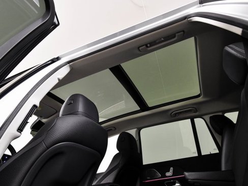 Certified 2024 Mercedes-Benz GLS 450 4MATIC image 37