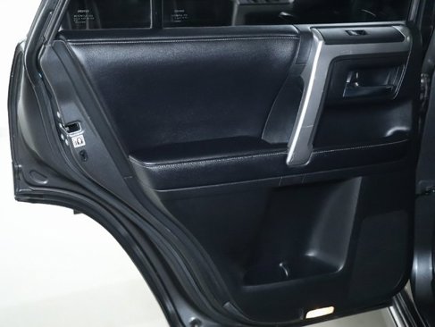 Used 2016 Toyota 4Runner Limited image 13