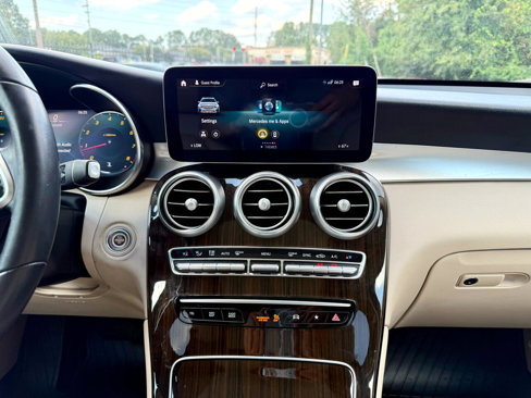 Used 2022 Mercedes-Benz GLC 300 image 15