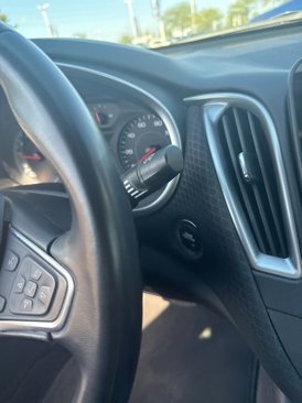 Used 2025 Chevrolet Malibu RS image 12