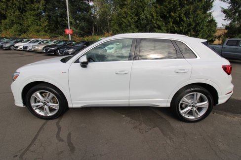 Used 2022 Audi Q3 2.0T Premium Plus image 4