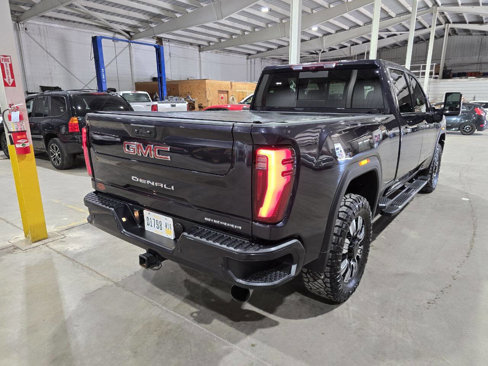 Used 2024 GMC Sierra 2500 Denali w/ Technology Package image 15