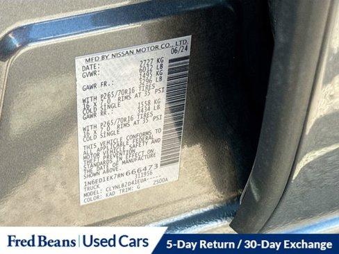 Used 2024 Nissan Frontier SV image 30