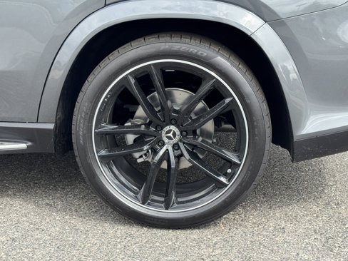 New 2026 Mercedes-Benz GLS 450 4MATIC image 15