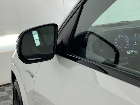 New 2025 Mercedes-Benz GLS 63 AMG 4MATIC image 23