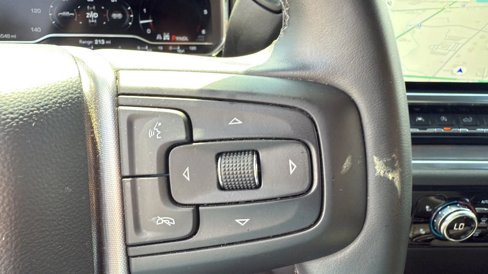Used 2025 GMC Sierra 1500 SLT image 24