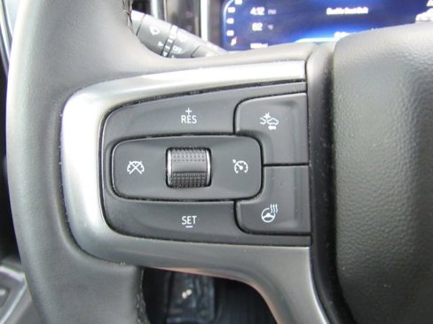 Used 2025 Chevrolet Silverado 1500 LT image 35