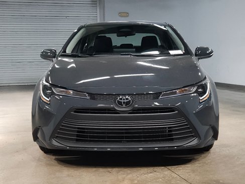New 2025 Toyota Corolla LE image 2