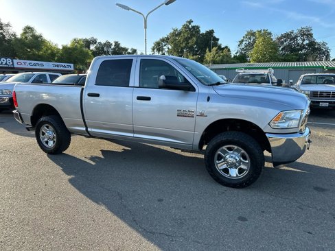 Used 2016 RAM 2500 Tradesman w/ Chrome Appearance Group image 3