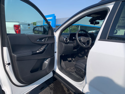 New 2026 Chevrolet Equinox LT w/ Convenience Package II image 15