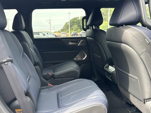 New 2026 INFINITI QX80 Sensory image 20