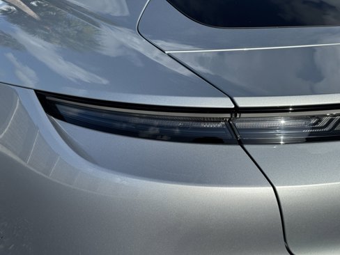 New 2025 Porsche Taycan image 13