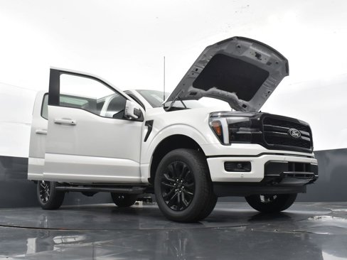 New 2025 Ford F150 Lariat w/ Equipment Group 502A High image 37