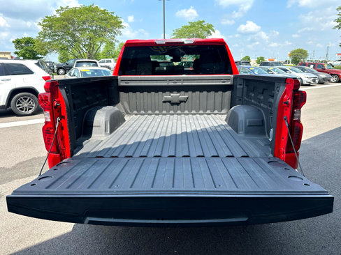 Used 2022 Chevrolet Silverado 1500 Custom w/ LPO, Dark Essentials Package image 18