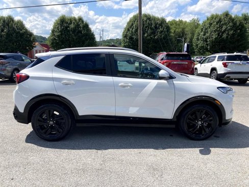 Used 2024 Buick Encore GX Sport Touring w/ Comfort Package image 4