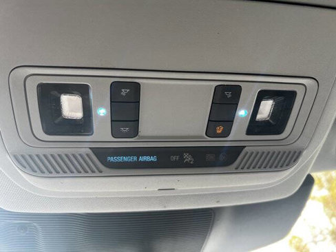 Used 2022 Ford Explorer XLT w/ Equipment Group 202A image 19