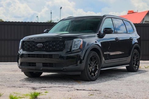Used 2021 Kia Telluride EX w/ EX Premium Package image 2