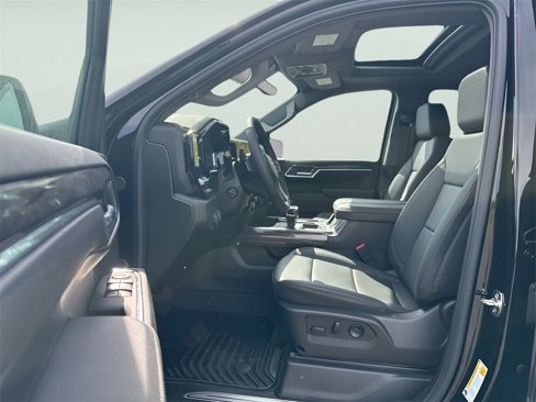 New 2025 Chevrolet Silverado 1500 LTZ w/ Technology Package image 18