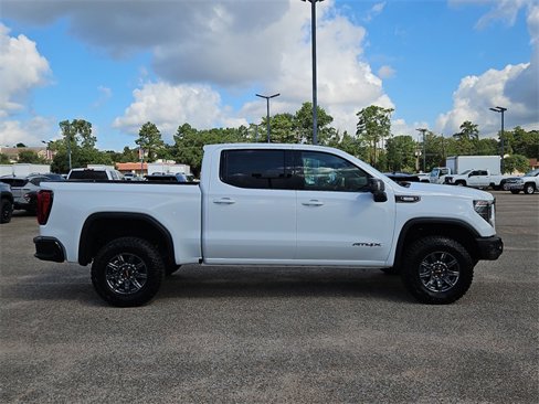 New 2026 GMC Sierra 2500 AT4X image 4