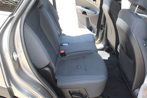 Used 2017 Kia Sorento L image 26