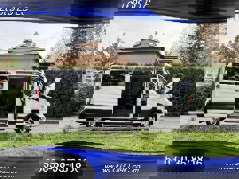 Used 2020 Ford Transit 150 XLT image 22
