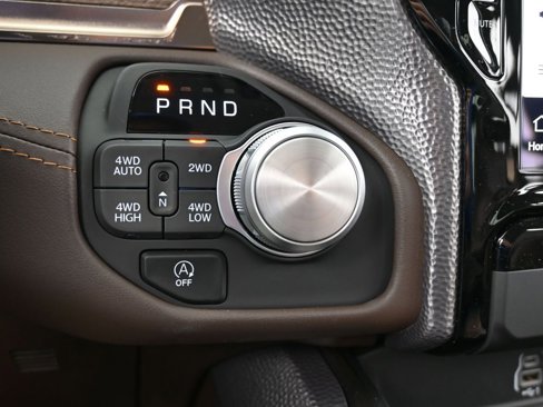 Used 2025 RAM 1500 Limited image 22