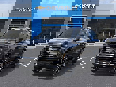 New 2025 Chevrolet Suburban High Country image 6