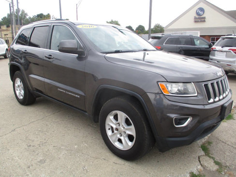 Used 2016 Jeep Grand Cherokee Laredo w/ Quick Order Package 23E image 8
