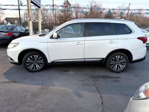 Used 2020 Mitsubishi Outlander SEL image 9