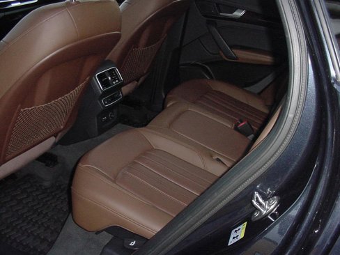 Used 2019 Audi Q5 2.0T Premium Plus image 33