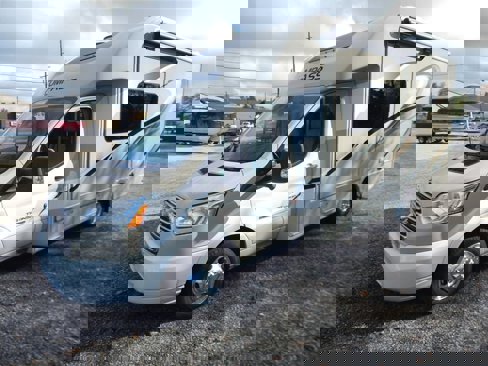 Used 2018 Ford Transit 350 156 DRW w/ Motorhome Prep Package image 7