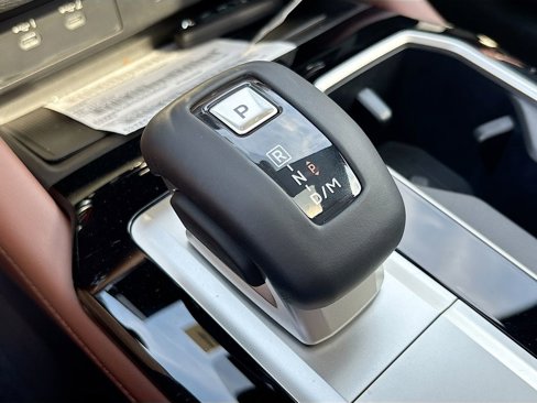 New 2025 Mitsubishi Outlander SEL image 21