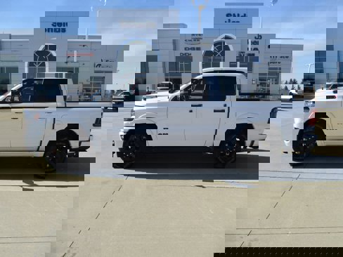 New 2025 RAM 1500 Big Horn image 3