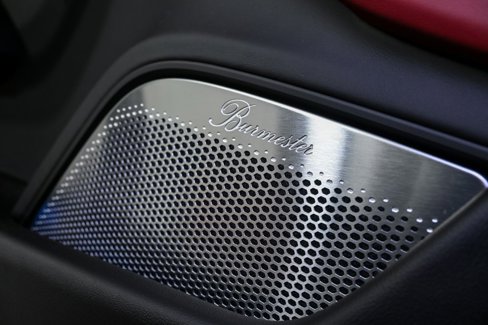 New 2025 Porsche Taycan 4S image 7