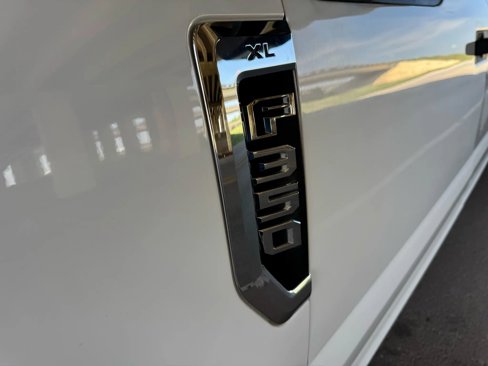 Used 2021 Ford F350 XL w/ Power Equipment Group image 10