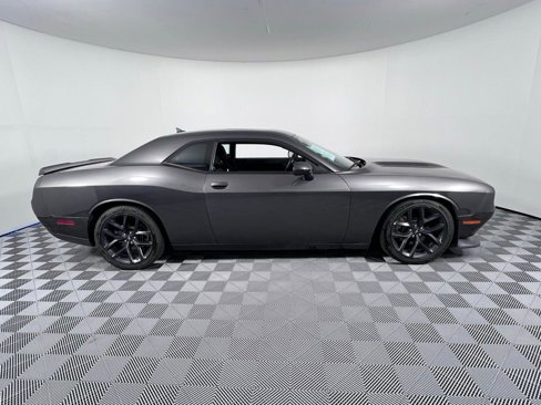 Used 2022 Dodge Challenger GT w/ Blacktop Package image 8