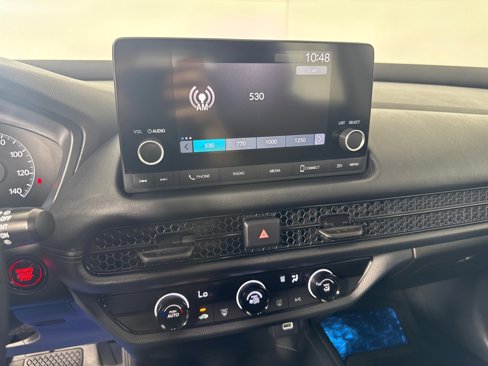 Used 2023 Honda HR-V LX image 18