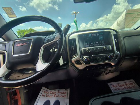 Used 2018 GMC Sierra 1500 SLE w/ SLE Value Package image 9