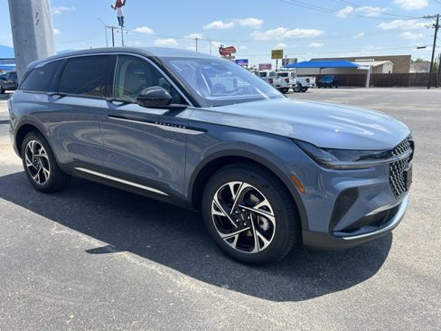 New 2025 Lincoln Nautilus Premier w/ Equipment Group 102A image 2