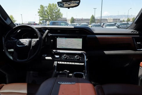 Used 2024 GMC Sierra 2500 Denali Ultimate image 21