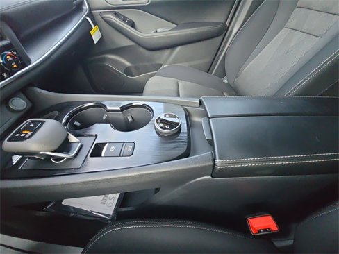New 2026 Nissan Rogue SV w/ Cold Weather Package image 21