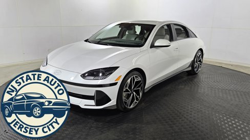 Used 2023 Hyundai Ioniq 6 SEL image 3