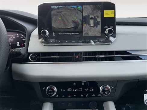 New 2025 Mitsubishi Outlander SEL image 15