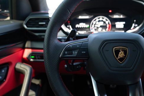 Used 2022 Lamborghini Urus image 40