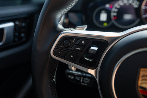 Used 2021 Porsche Cayenne GTS image 47