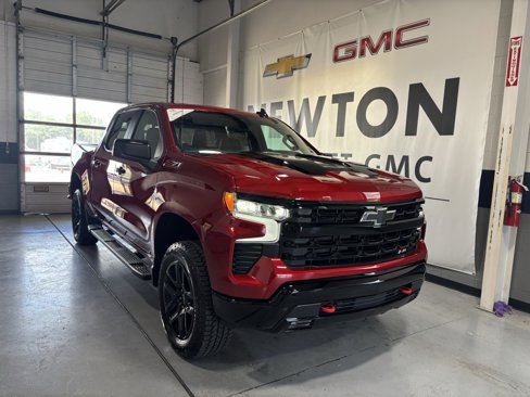 New 2025 Chevrolet Silverado 1500 LT Trail Boss w/ Convenience Package II image 2