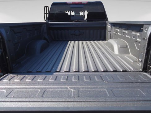 Used 2025 Chevrolet Silverado 2500 High Country image 11