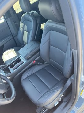 New 2025 Lincoln Nautilus Premier w/ Equipment Group 102A image 9
