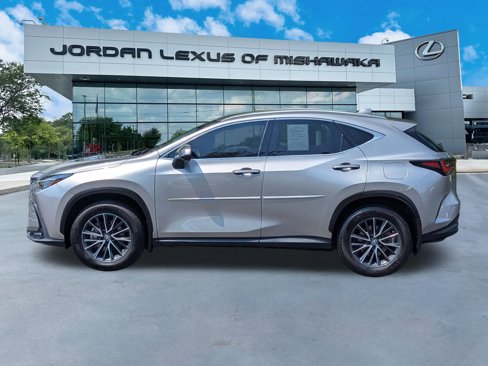 Used 2022 Lexus NX 350 AWD image 2