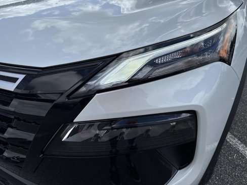 New 2026 Nissan Rogue SV image 10